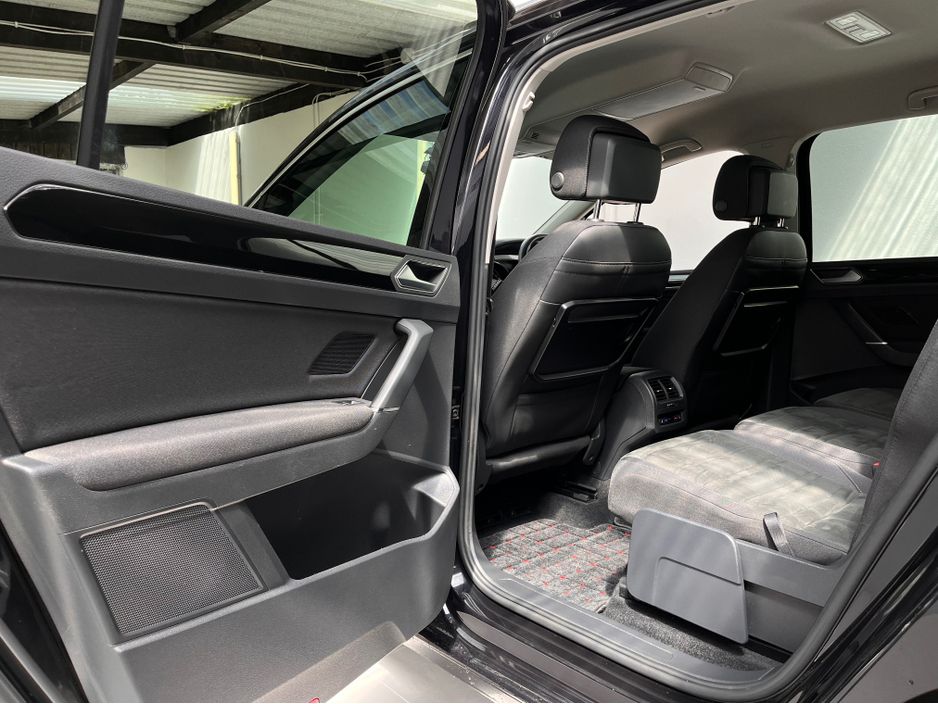 2016 Volkswagen Touran