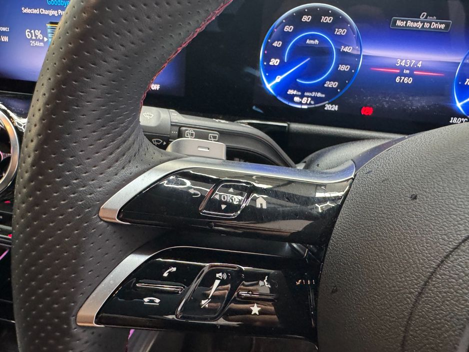 2025 Mercedes-Benz EQA
