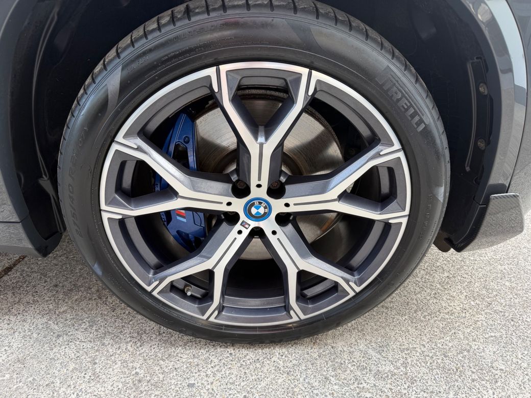 2022 BMW X5