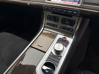 2015 Jaguar XF