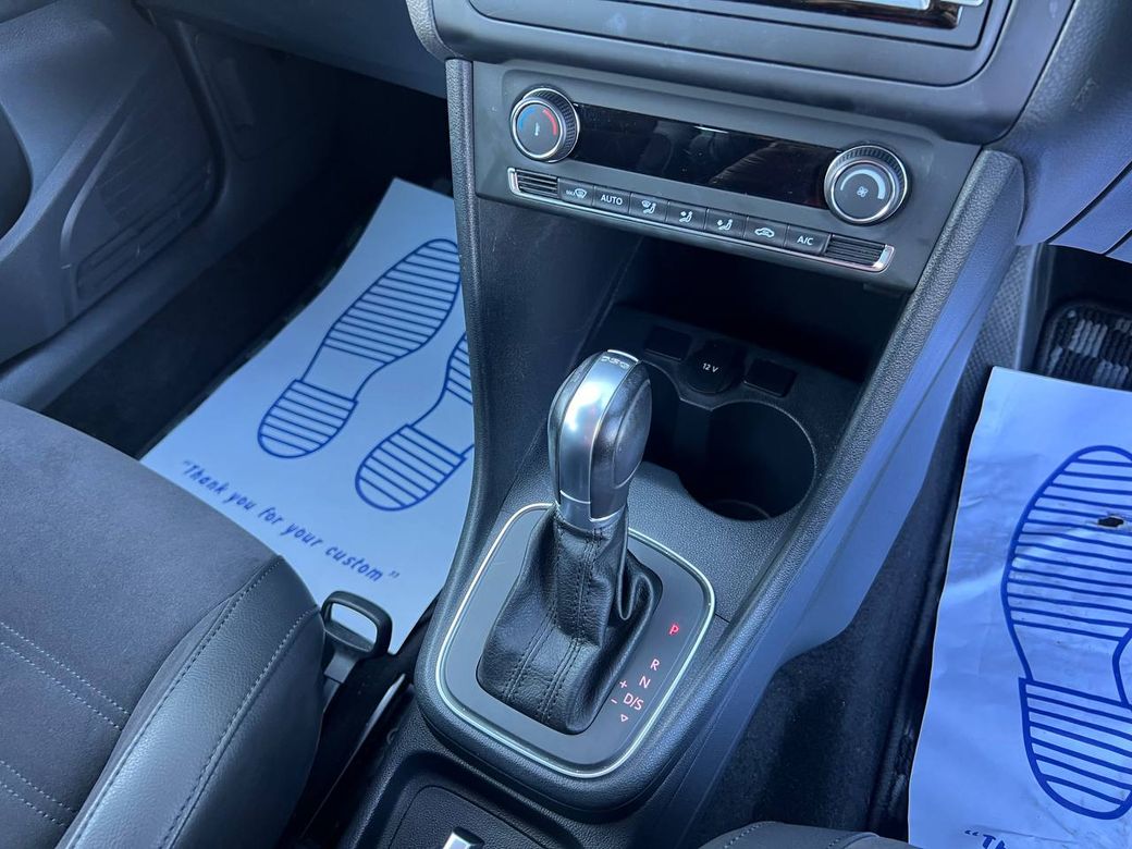 2016 Volkswagen Polo