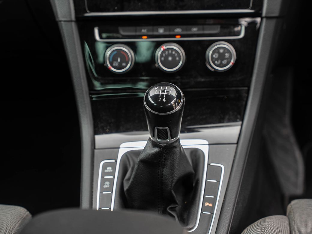 2018 Volkswagen Golf