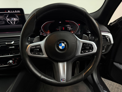 2022 BMW 5 Series