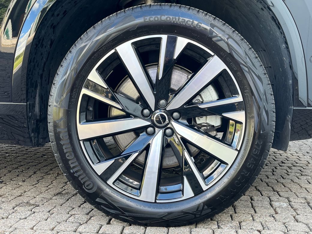 2025 Volvo XC90
