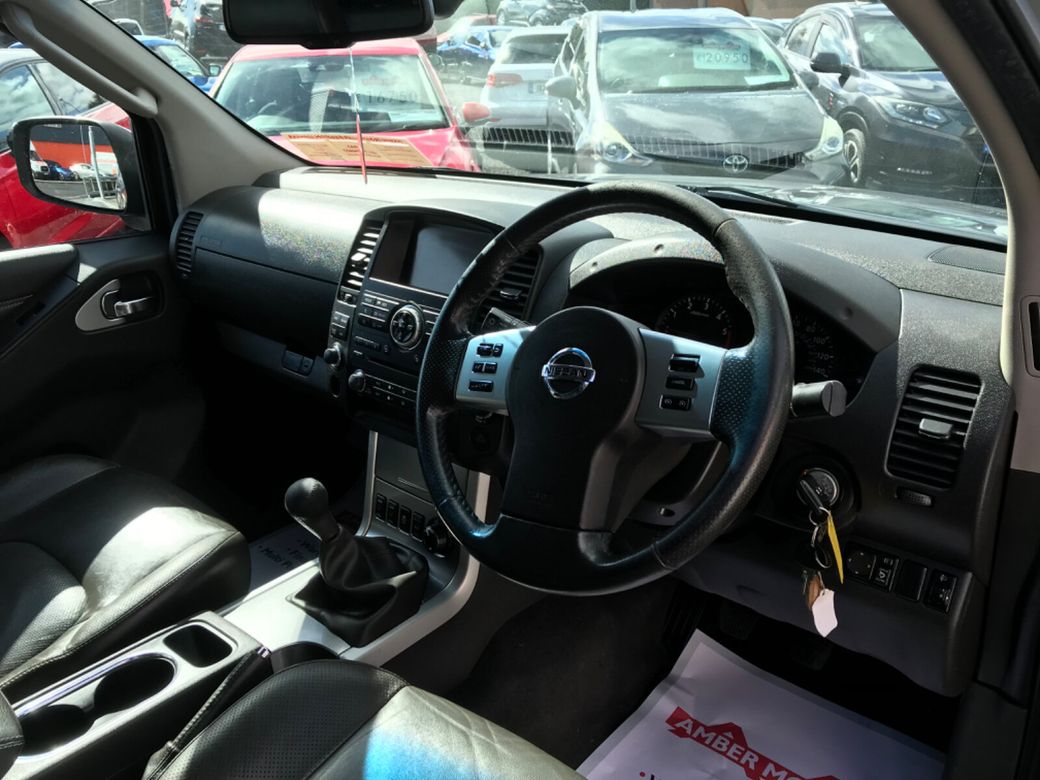 2015 Nissan Navara