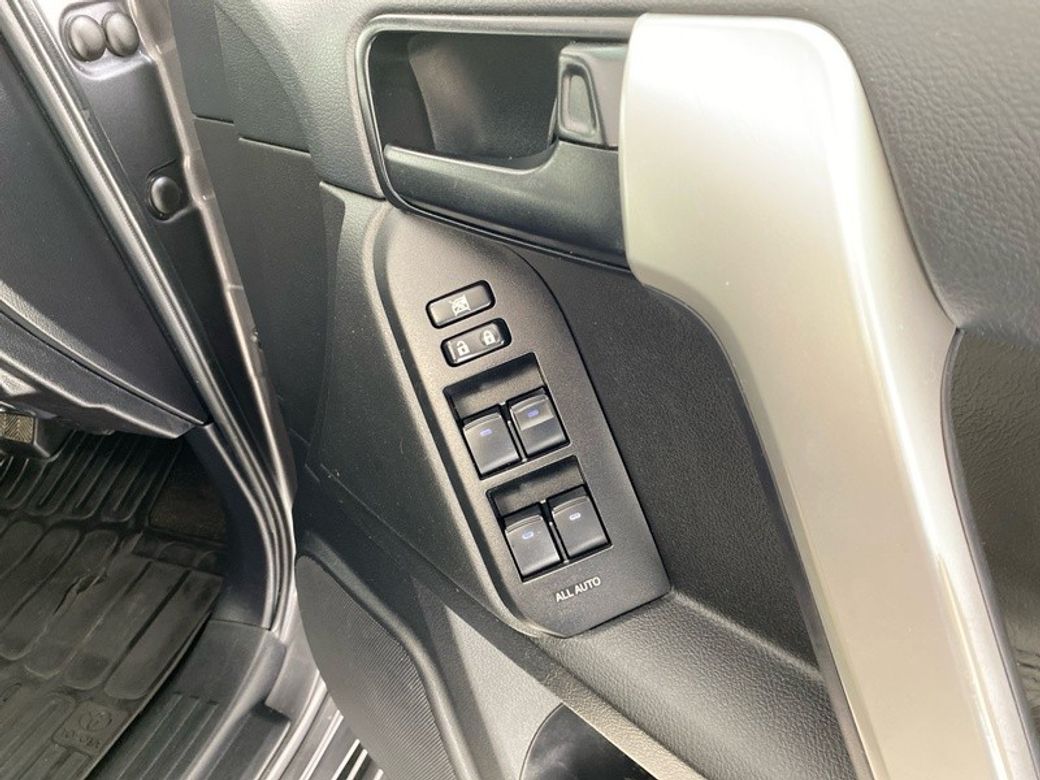 2021 Toyota Landcruiser