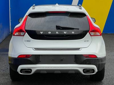 2018 Volvo V40