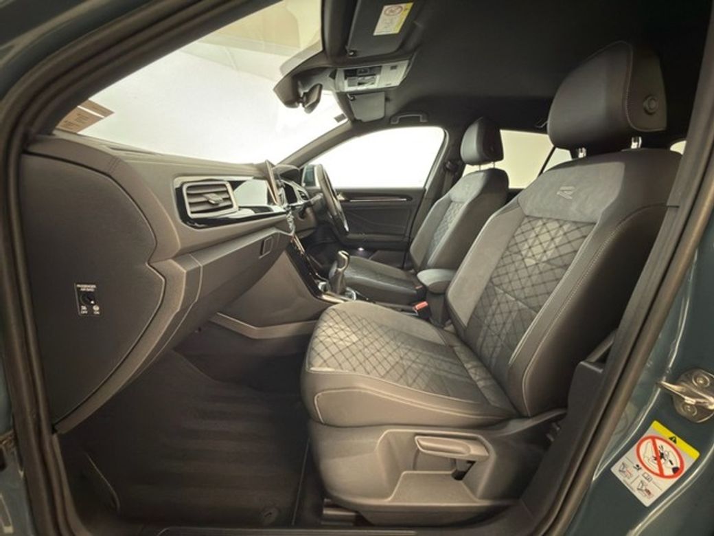 2023 Volkswagen T-Roc