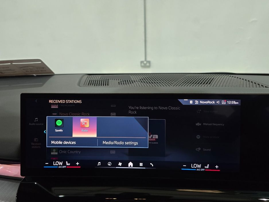 2024 BMW i5