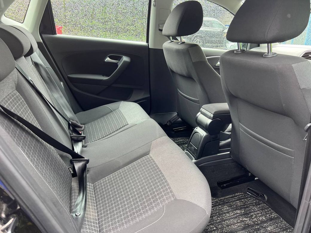2017 Volkswagen Polo