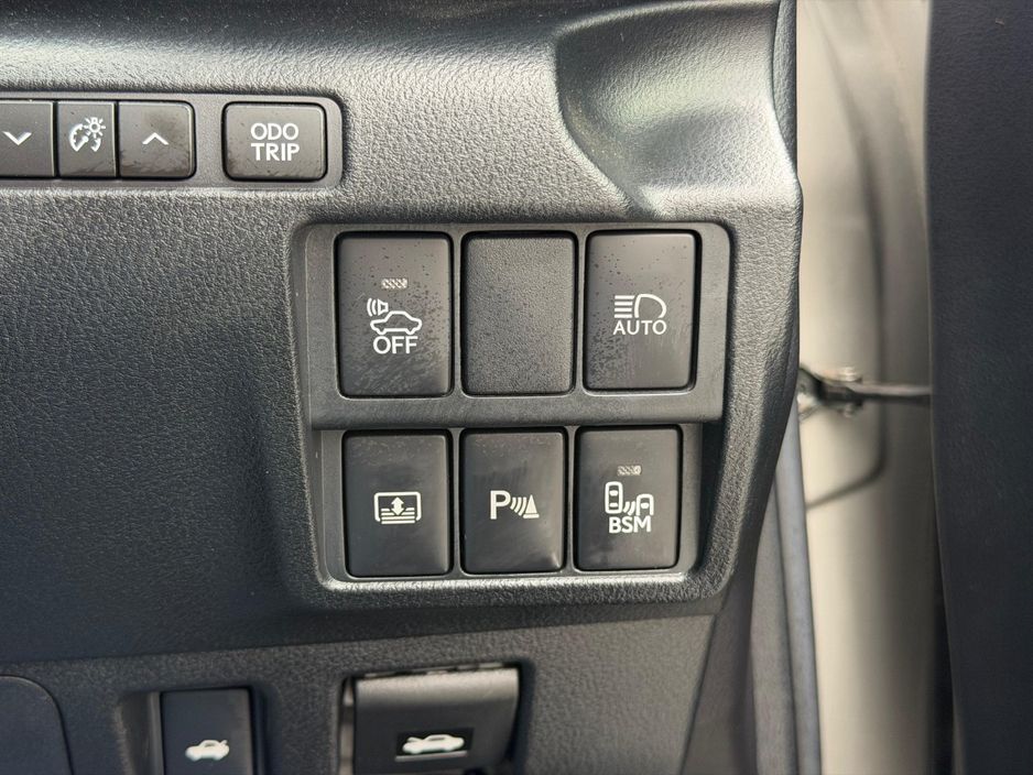 2018 Lexus IS 300h