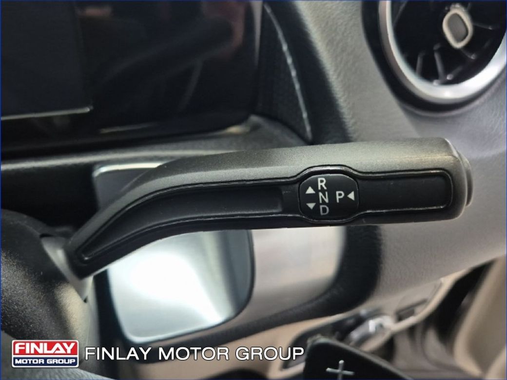 2020 Mercedes-Benz GLB Class