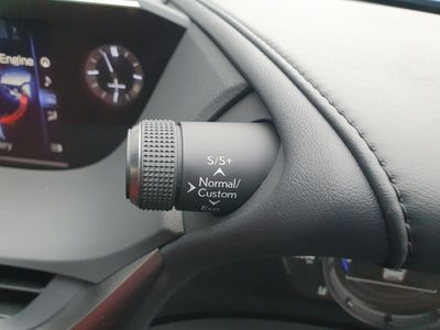 2019 Lexus ES 300h