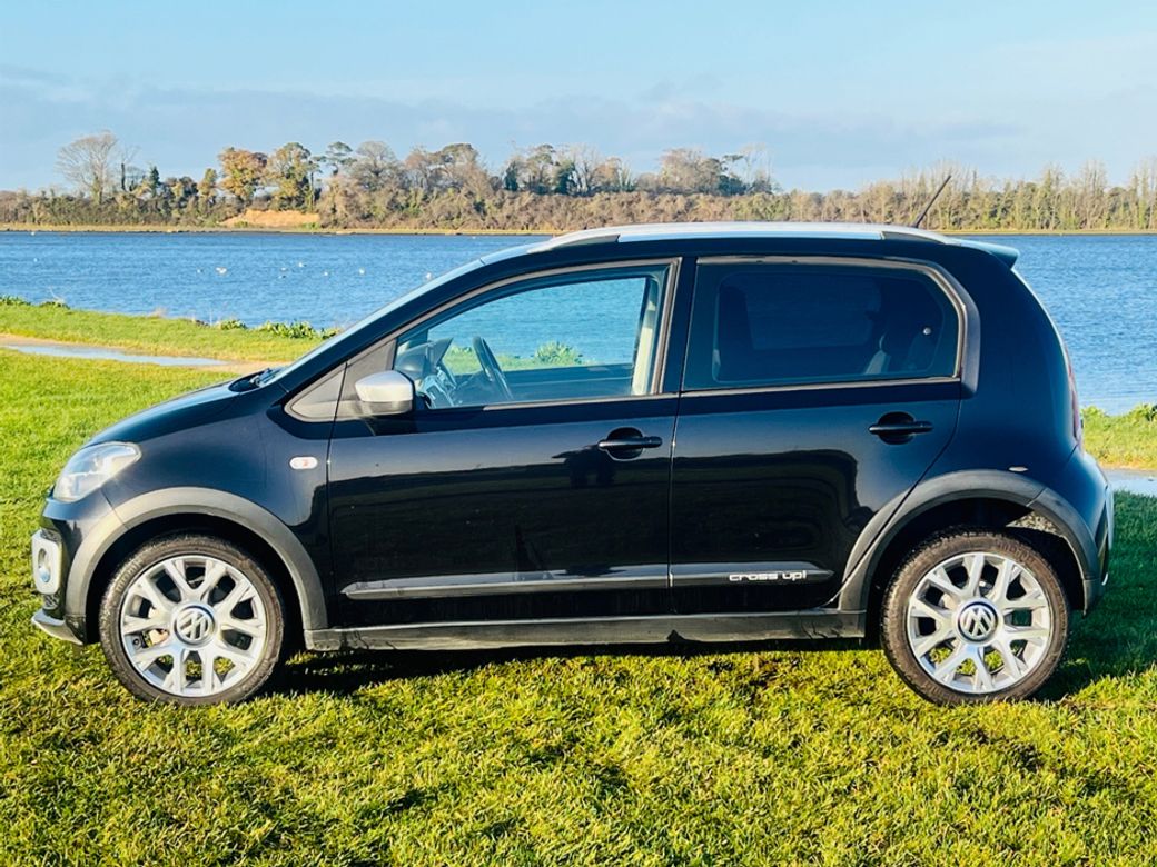 2015 Volkswagen up!