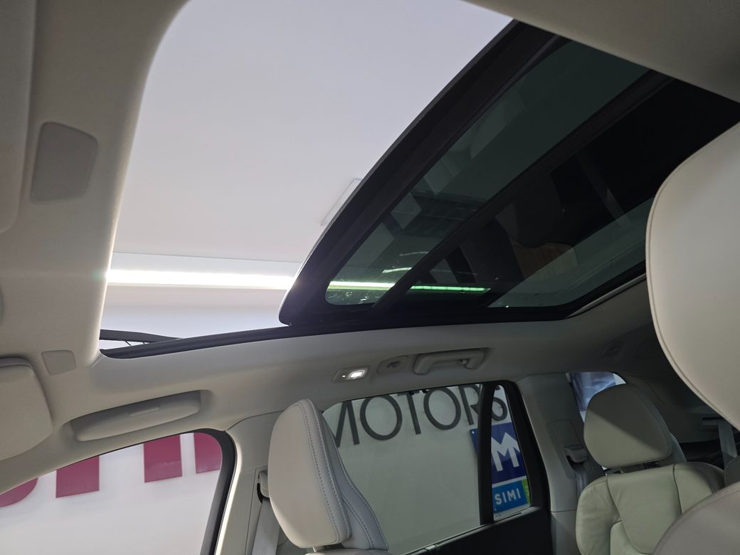 2023 Volvo XC90