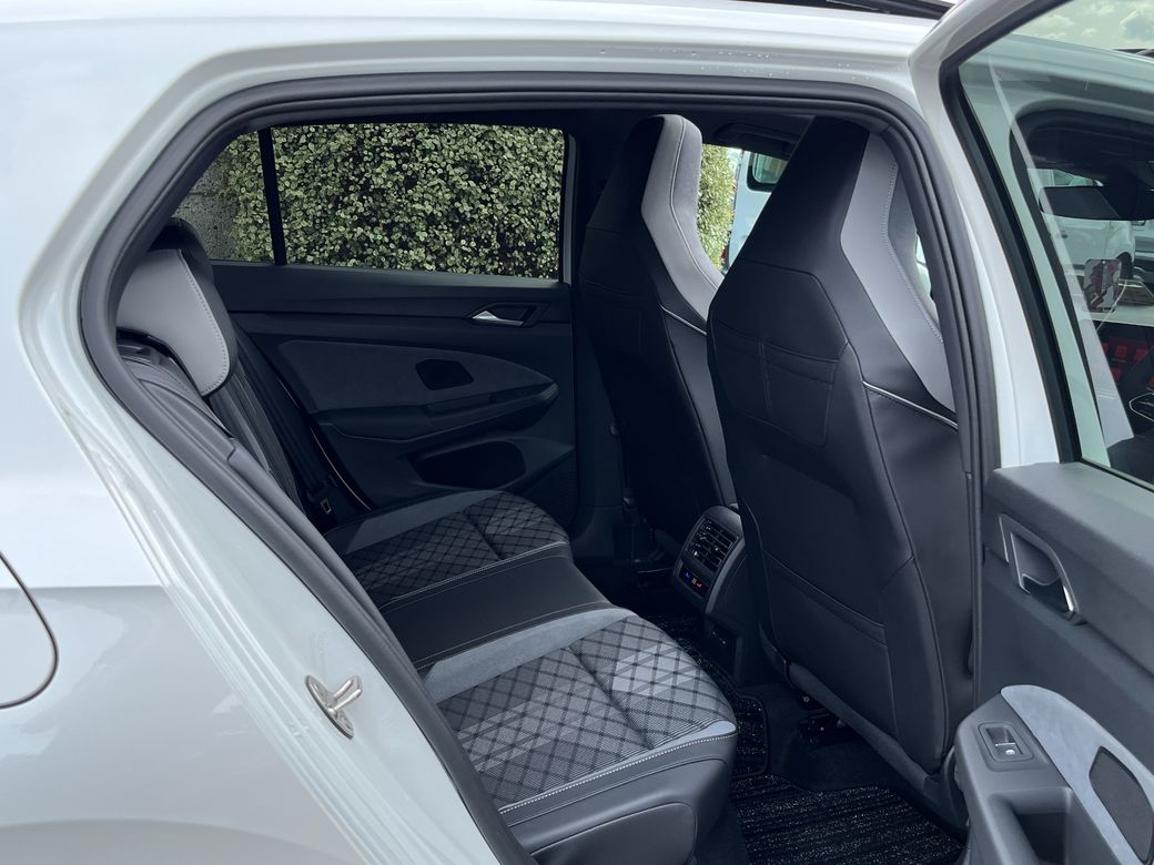 2024 Volkswagen Golf