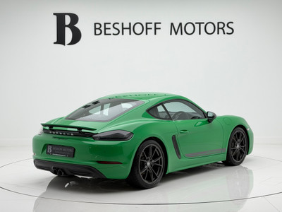 2024 Porsche Cayman