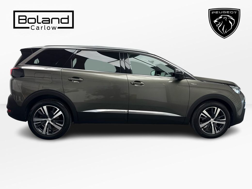 2020 Peugeot 5008