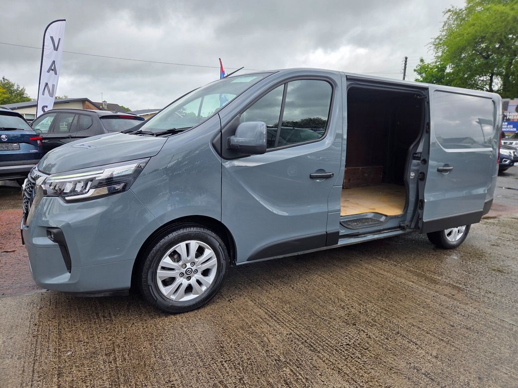 2023 Nissan Primastar