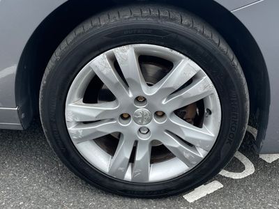 2017 Peugeot 5008