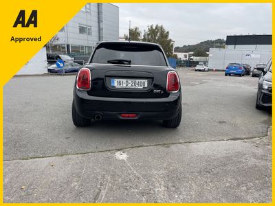 2016 Mini Hatch