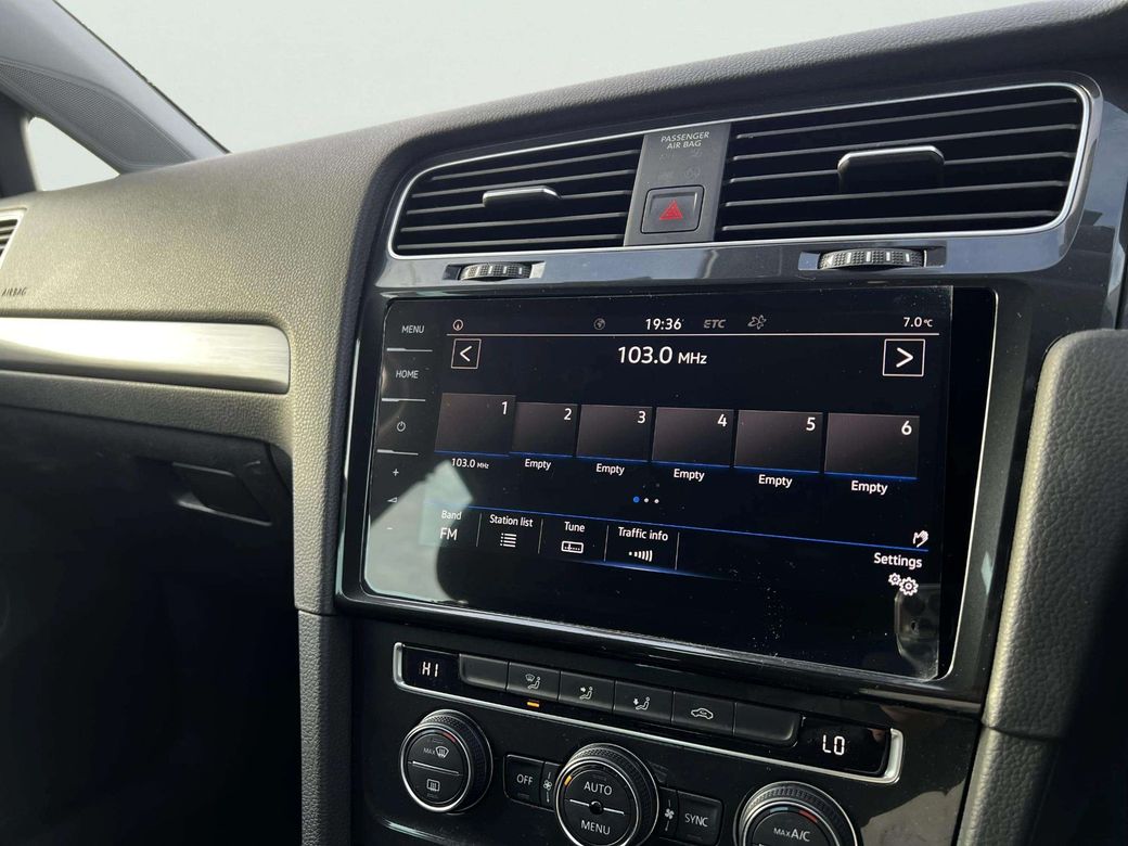 2019 Volkswagen Golf