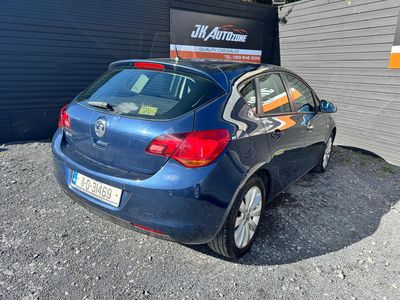 2011 Opel Astra