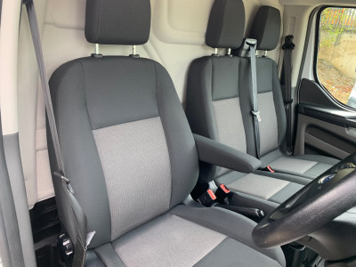 2022 Ford Transit Custom