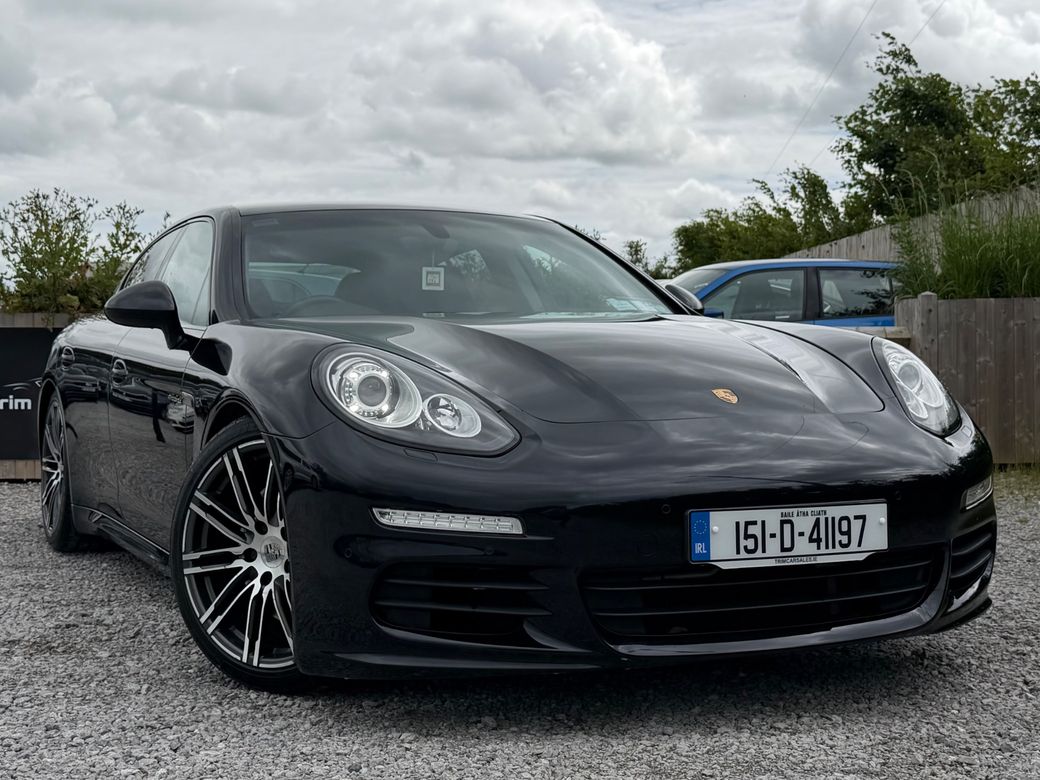 2015 Porsche Panamera