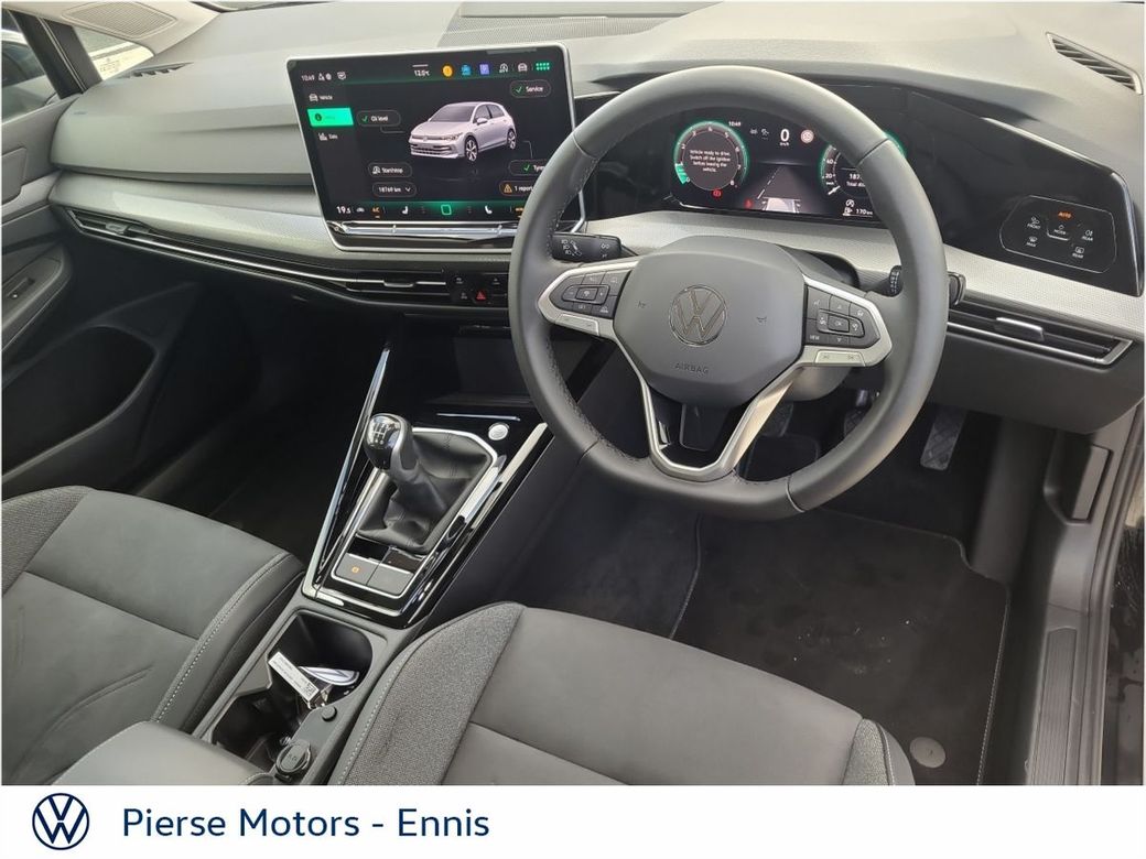 2025 Volkswagen Golf