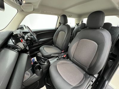 2017 Mini Cooper D