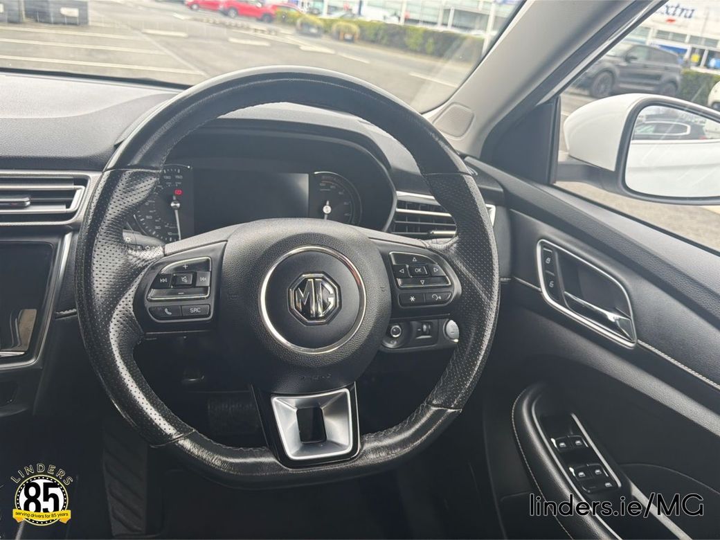 2021 MG 5