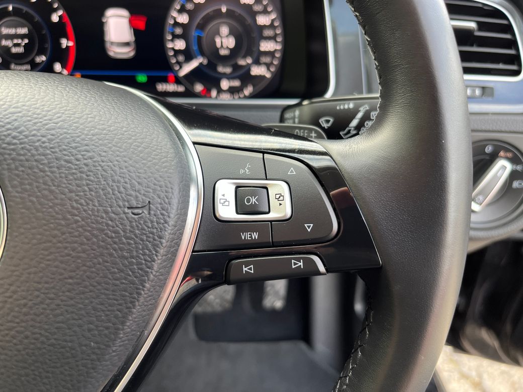 2020 Volkswagen Golf