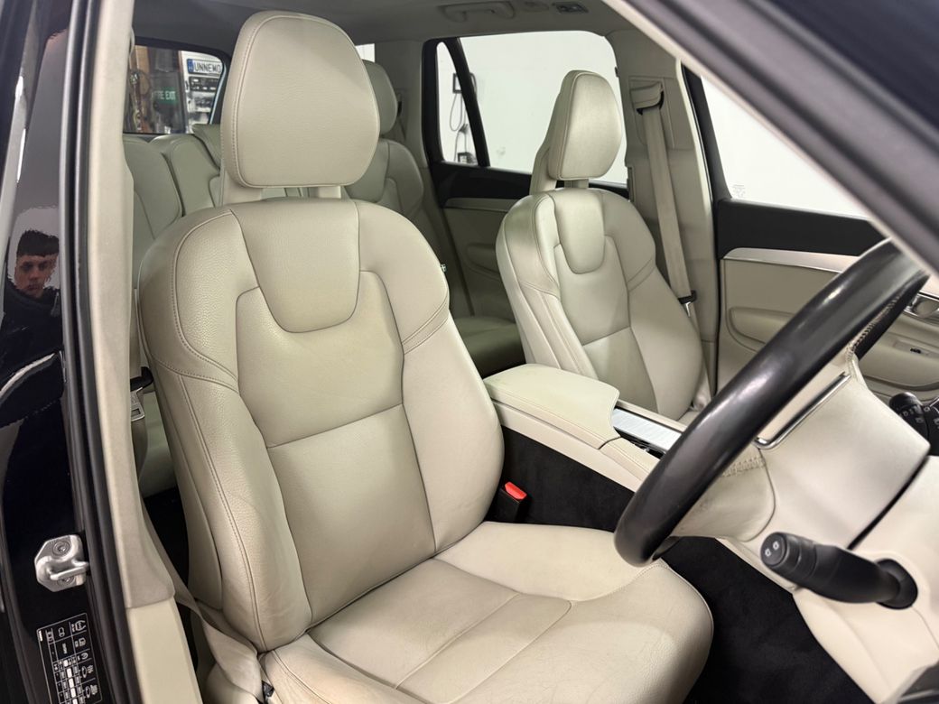 2017 Volvo XC90