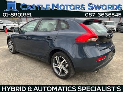 2019 Volvo V40