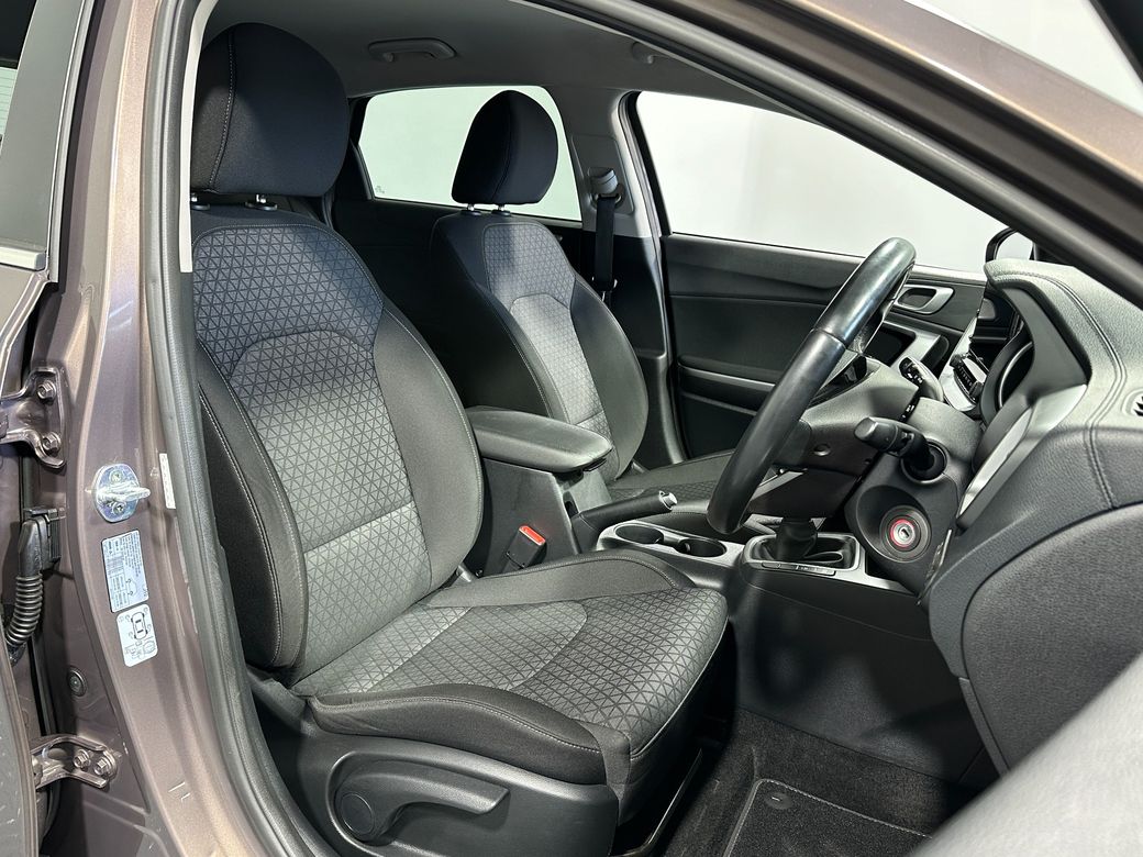 2022 Kia Ceed