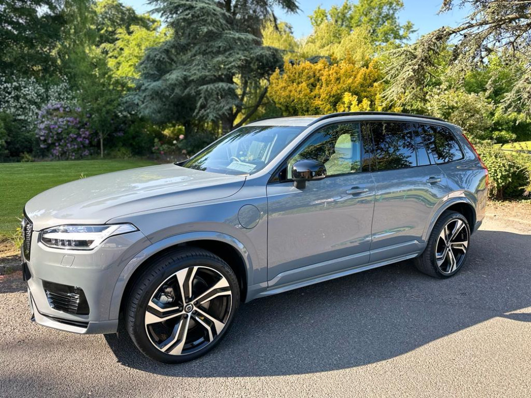 2022 Volvo XC90