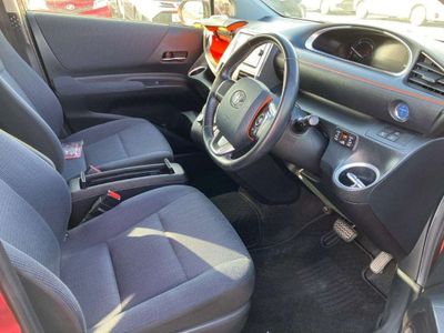 2016 Toyota Sienta