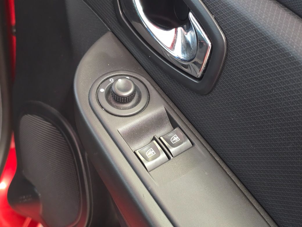2015 Renault Clio