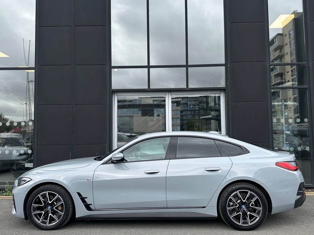 2024 BMW i4