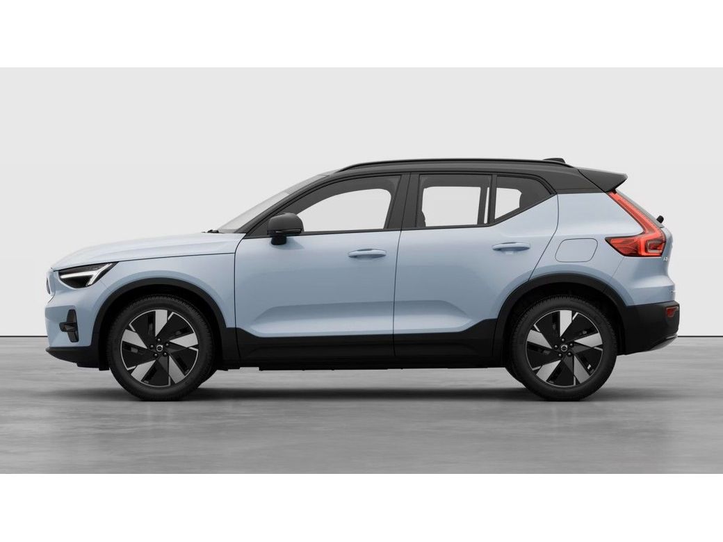 2025 Volvo Ex40