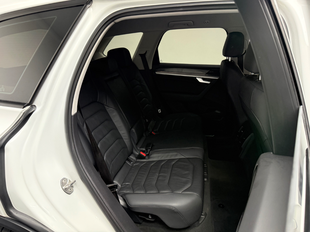 2019 Volkswagen Touareg