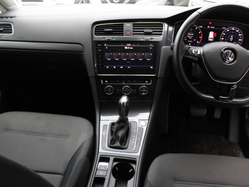 2019 Volkswagen Golf