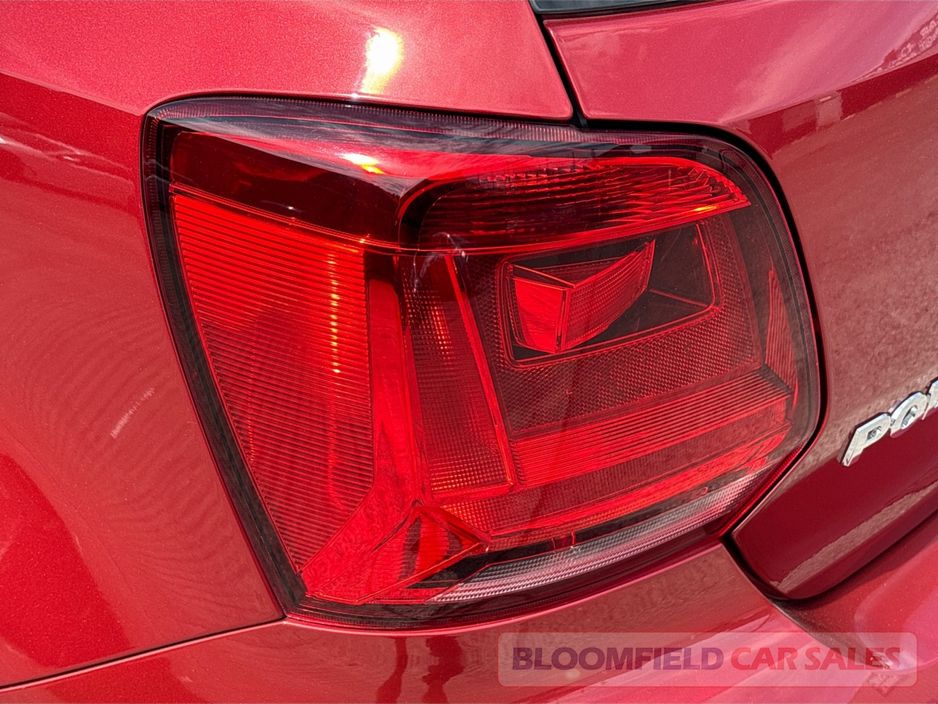 2015 Volkswagen Polo