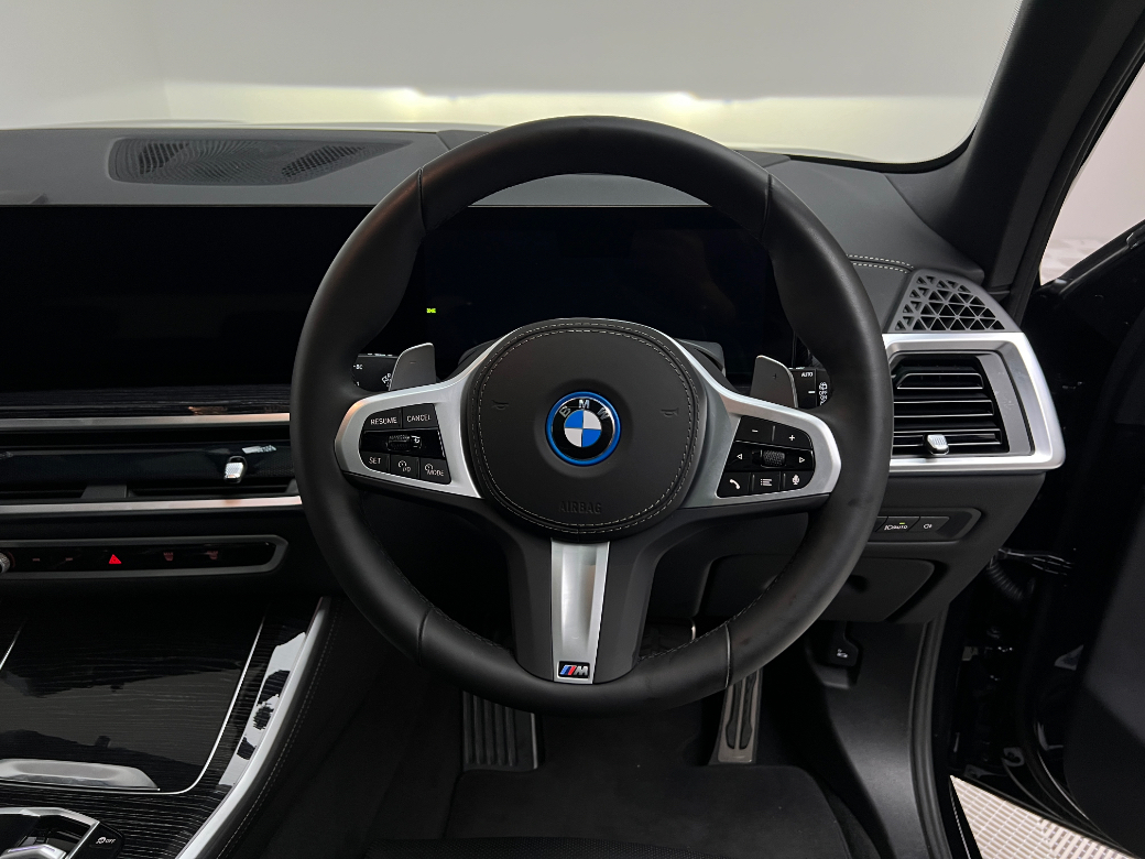 2025 BMW X5