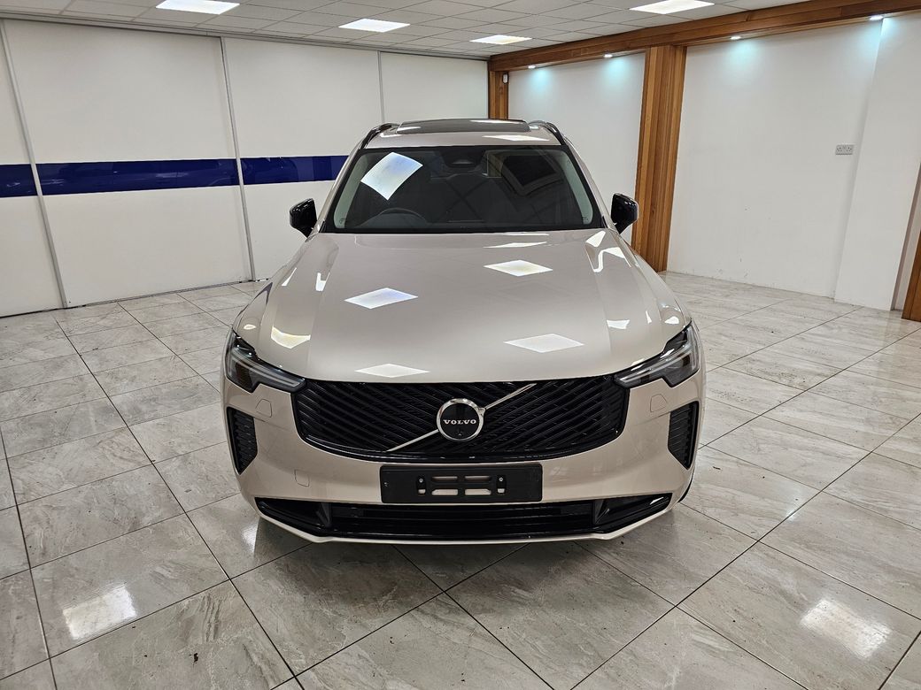 2025 Volvo XC90