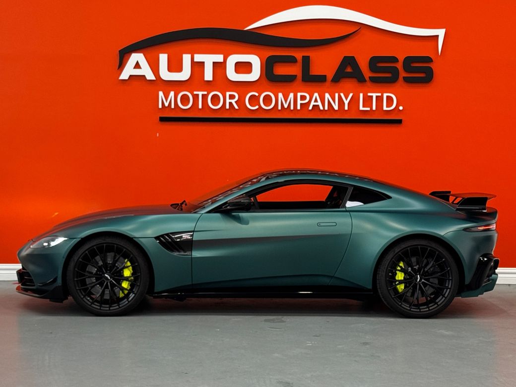 2024 Aston Martin Vantage
