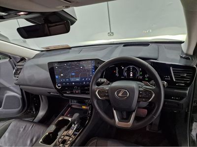 2024 Lexus NX 450H+