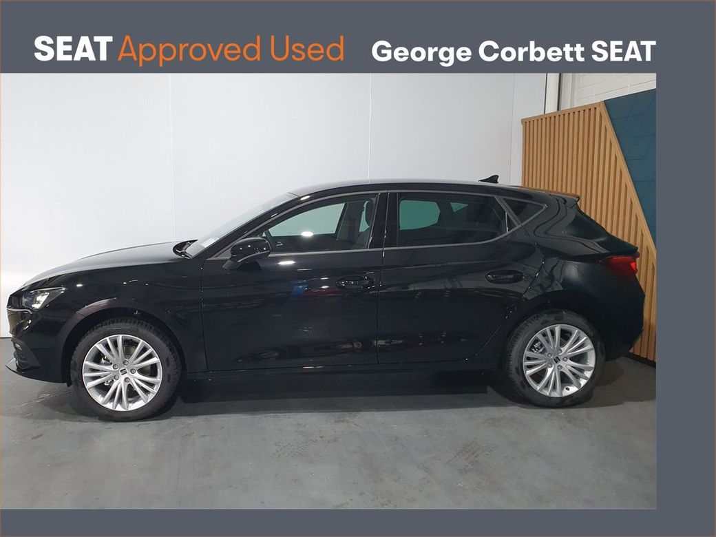 2025 SEAT Leon