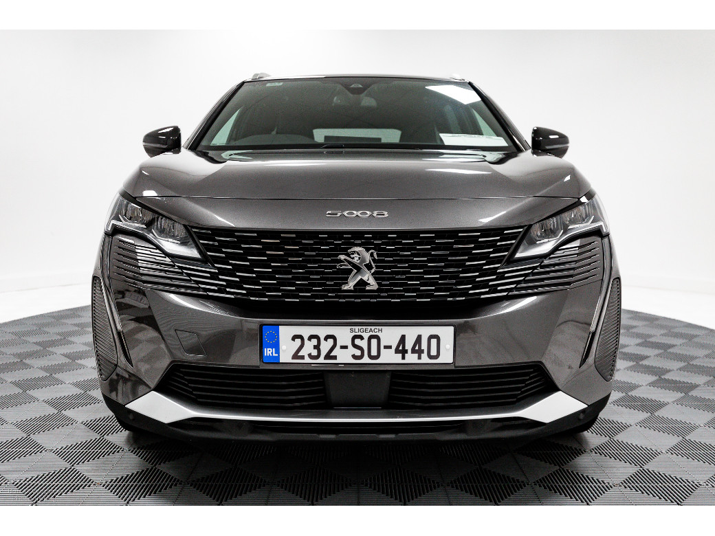 2023 Peugeot 5008